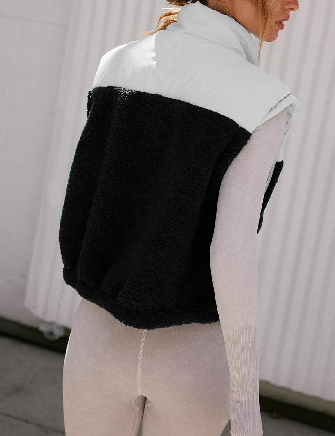 Fleece Vests for Women Half Zip Up Sleeveless Quilted Jacket Crop Puffer Vest Lightweight Padded Coat Outwear