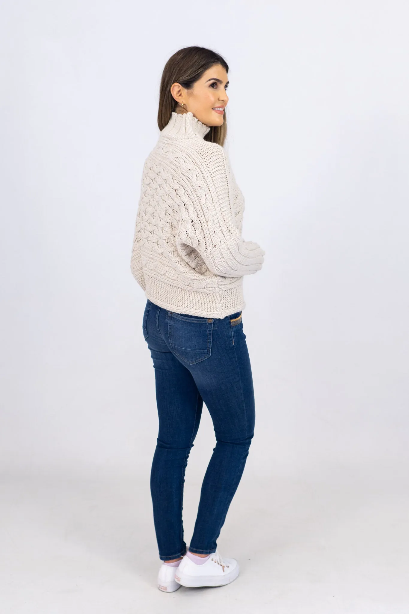 Md'M Ecru Knitted Sweater