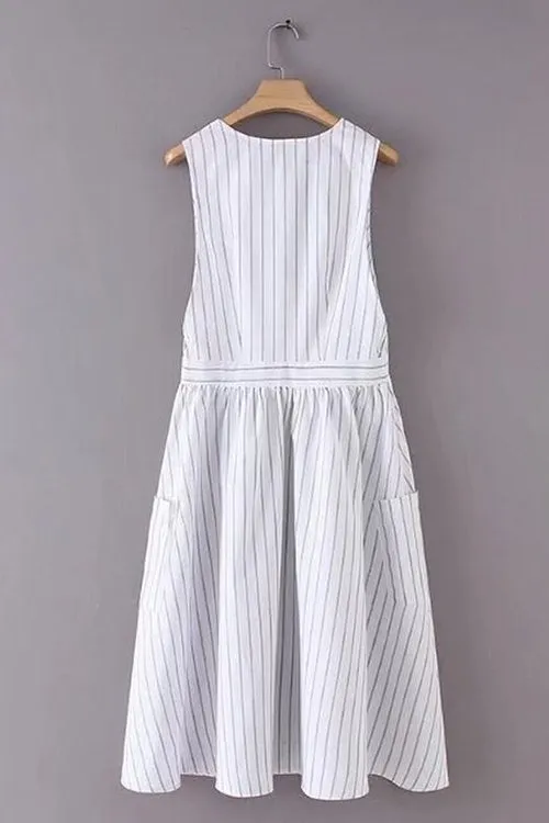 Pockets Button V Neck Midi Desss